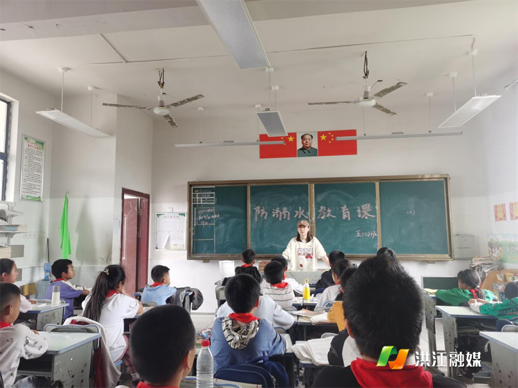 沙湾乡中心小学1.png